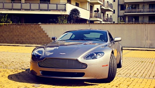 Jazda Aston Martin Vantage
